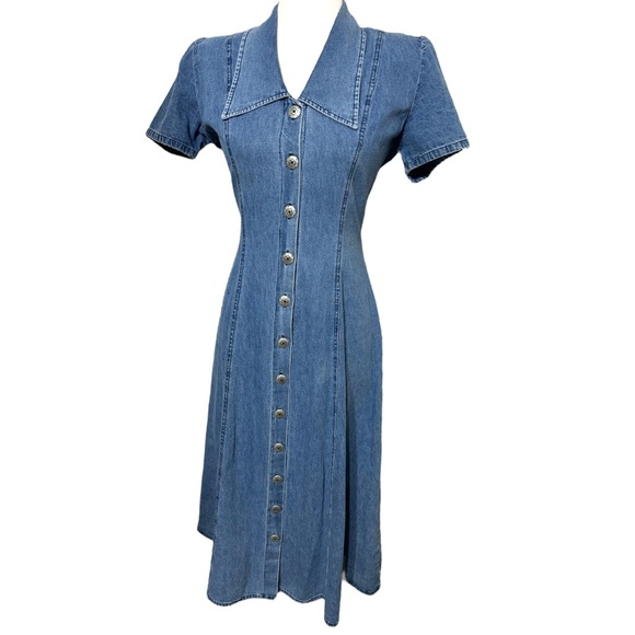 Vintage Dresses & Skirts - Vintage blue jean denim maxi dress - medium/ light wash Women’s Size 6